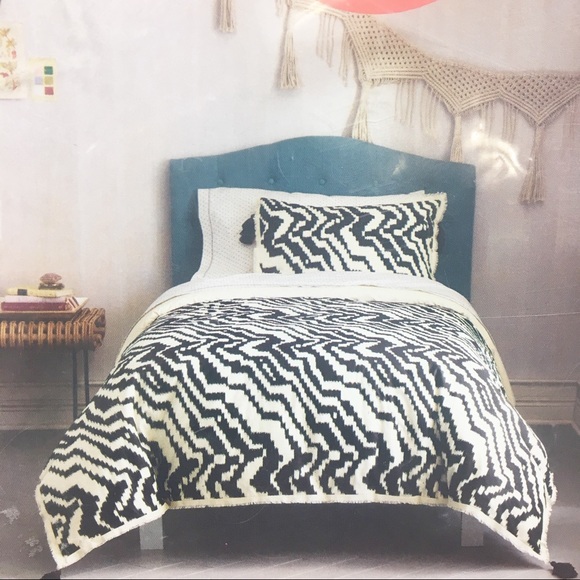 Opalhouse Bedding Black Mallorca Ikat Twin Duvet Cover Set